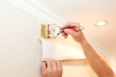 Pose de papier peint à Espiet — revêtements muraux et toiles de verre